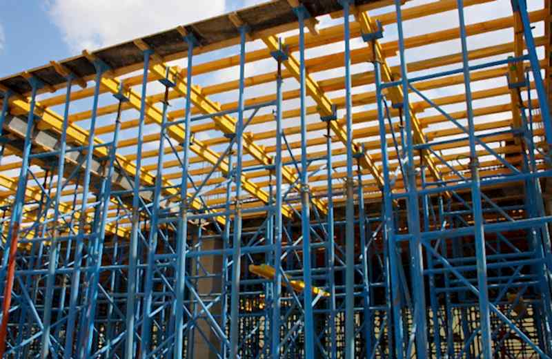 masa-tipi-agir-yuk-iskele-sistemi-nasil-kurulur